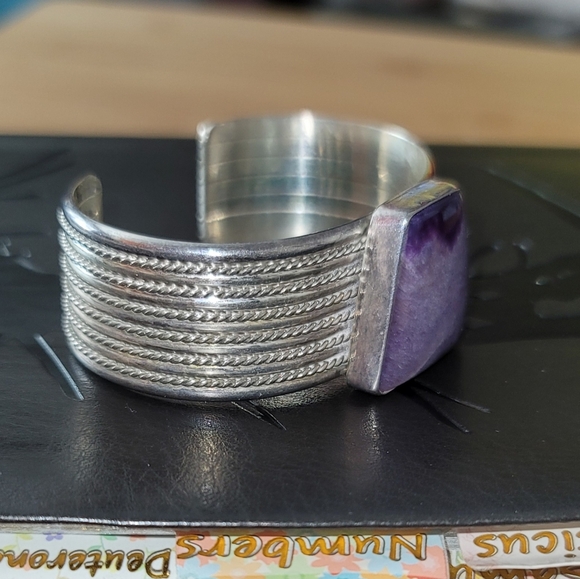 Vintage Navajo D. Lerma Charoite & Solid Sterling Silver Bracelet - Picture 7 of 15